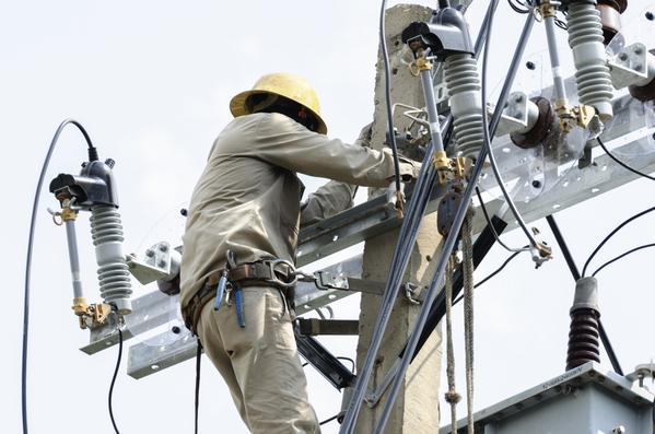 Empresarios piden tarifas de luz justas para ser competitivos