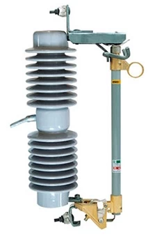Cortacircuito Porcelana 25 kV 100–150 A APD-2712100